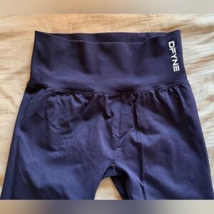 DFYNE Women's Black Leggings